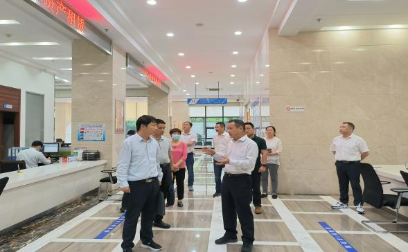 外出考察拓视野 学习先进促发展